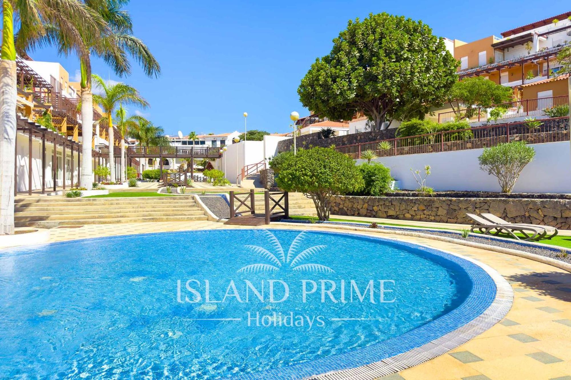 House 100m Away From Ocean Ebv10 Holiday home